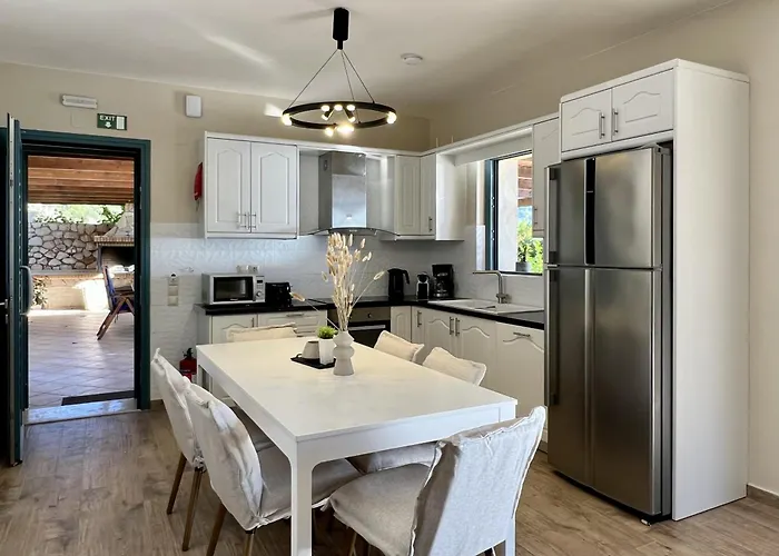 Penelope Kefalonia * Spartià