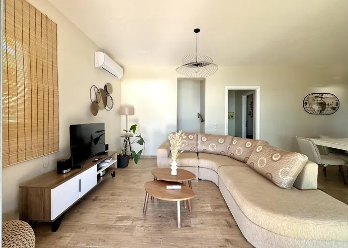 Penelope Kefalonia * Spartià