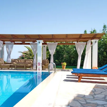 Penelope Kefalonia * Spartia (Kefalonia)