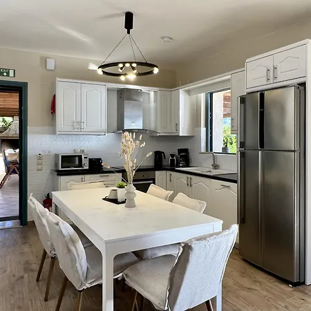 Penelope Kefalonia * Spartià